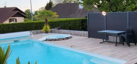 Maison T6 avec piscine 180 m2