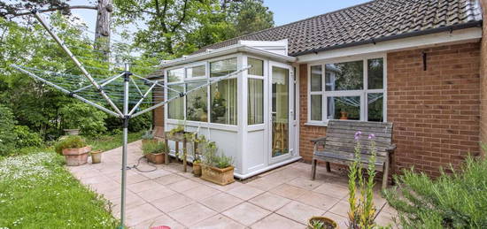 Bungalow to rent in Brackenhurst, Malvern WR14