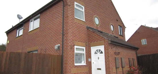 Property to rent in Highgrove Crescent, Leicester LE2