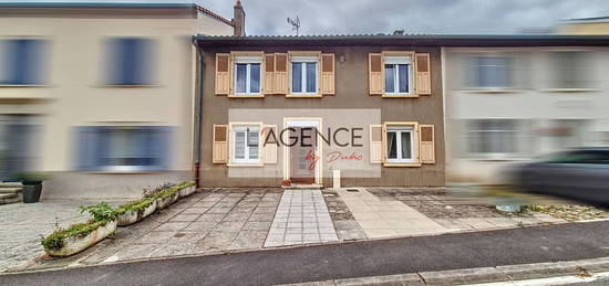 Maison  à vendre, 7 pièces, 4 chambres, 126 m²