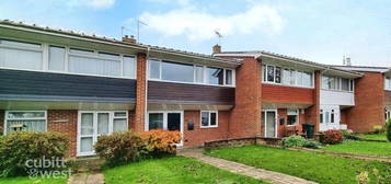 Terraced house to rent in Forge Close, Chichester PO19