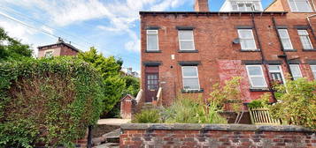 2 bed terraced house for sale