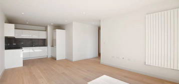 2 bed flat to rent