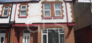 End terrace house to rent in Moorland Road, Scarborough, North Yorkshire YO12