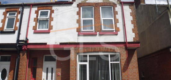 End terrace house to rent in Moorland Road, Scarborough, North Yorkshire YO12