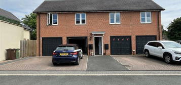 2 bedroom detached house