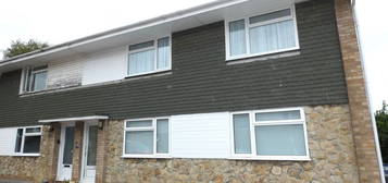 Flat to rent in Cypress Close, Whitstable CT5