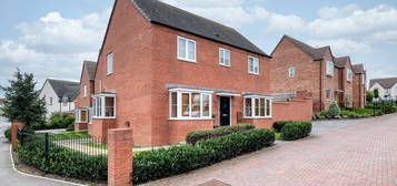 4 bed detached house for sale