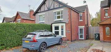 3 bedroom semi-detached house