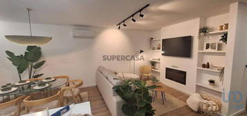 Apartamento T3 em Arcozelo de 106,00 m²