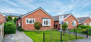 2 bedroom detached bungalow for sale