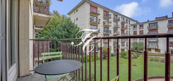 SAINT CLOUD - 2 p de 59 m² proche Tram