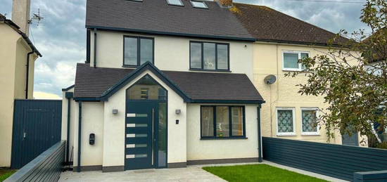 4 bedroom semi-detached house for sale