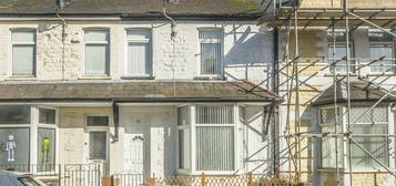 4 bedroom terraced house for sale