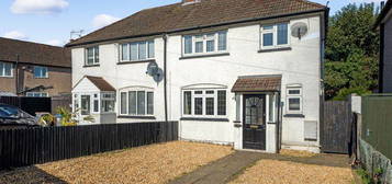 2 bed semi-detached house for sale