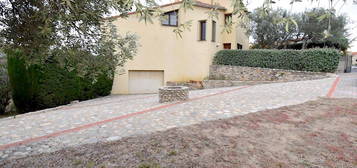 Vente villa 5 pièces 144 m²