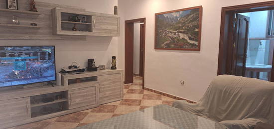 Piso en venta en  iznate, 11