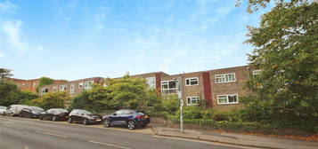 2 bed flat to rent