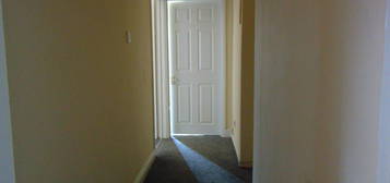 Flat to rent in Bruce Street, Northampton, Northamptonshire NN5