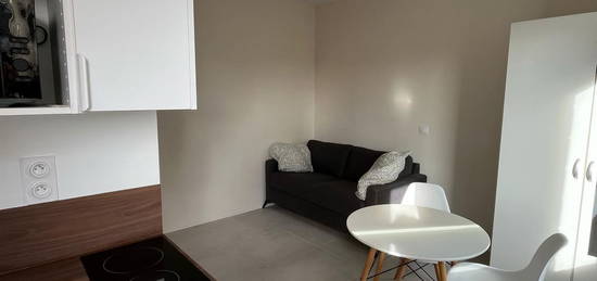 Location studio meublé 19m2 Lamballe