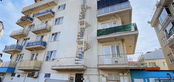 ÇANAKKALE MERKEZ BARBAROS MAHALLESİNDE SATILIK 1+1 DAİRE