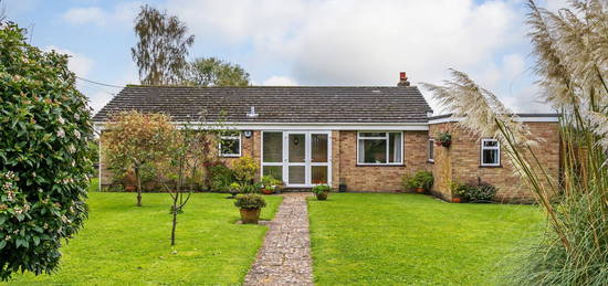 3 bed detached bungalow for sale