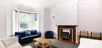 4 bedroom terraced house to rent