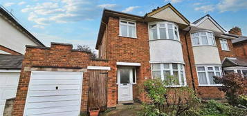 3 bedroom semi-detached house for sale