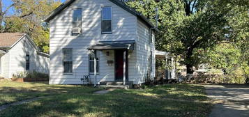 1216 New Jersey St, Lawrence, KS 66044