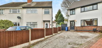 4 bed semi-detached house for sale