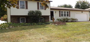 46 Crestwood Ln, North East, PA 16428