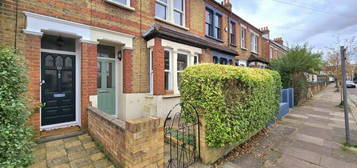 2 bedroom terraced house