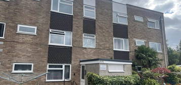 2 bed flat to rent