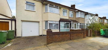 5 bedroom semi-detached house for sale