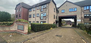 Flat for sale in Court Lodge, Upper Belvedere DA17