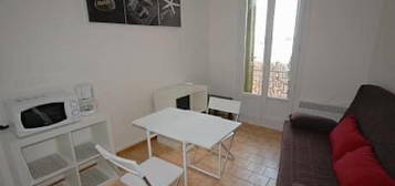 Location appartement 1 pièce 25 m²