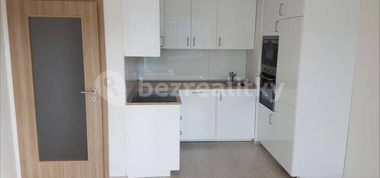 Pronájem bytu 2+kk 50 m², Soukalova, Praha