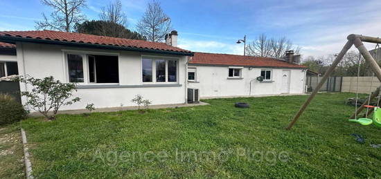 Maison de plain-pied  à vendre, 4 pièces, 3 chambres, 175 m²