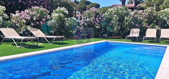 Chalet en calle Noguera, Els Pins - Politur, Castell-Platja d´Aro