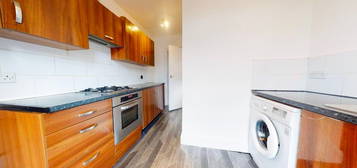 2 bed flat to rent