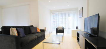 Flat to rent in The Cube Building, Wenlock Road, Shoreditch N1