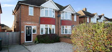 3 bed semi-detached house for sale