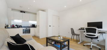 Flat for sale in Capitol Way, London NW9