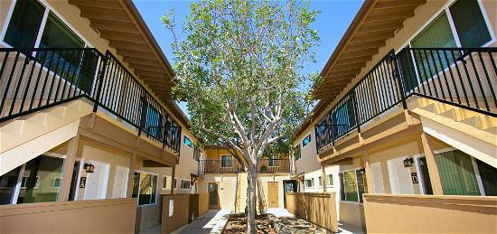 Woodlawn Gardens Apartments, Chula Vista, CA 91910