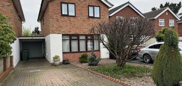 3 bed detached house for sale