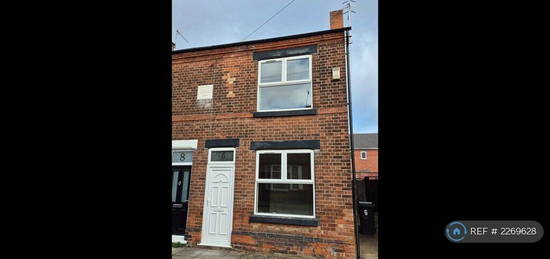 3 bedroom semi-detached house