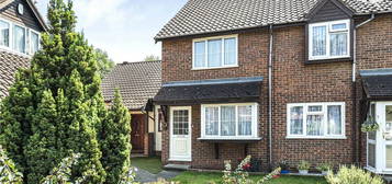 Terraced house to rent in Falcon Close, Dartford, Kent DA1