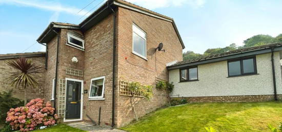 3 bedroom link detached house for sale