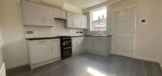 2 bedroom terraced house