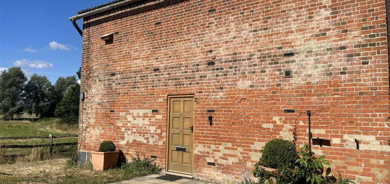 2 bedroom barn conversion